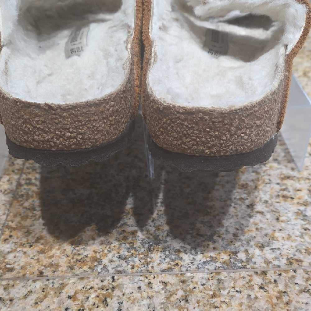 Birkenstock Arizona Sherpa Tan Suede Women's Sandals - Picture 6 of 7